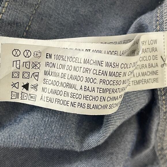 LIFE IN PROGRESS CHAMBRAY CROP JACKET SIZE S - Picture 12 of 12